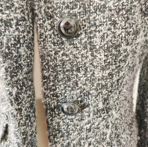 East 5th East 5th Tweed Coat - Picture 4 of 11